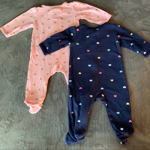SOLD 2 Carter’s Footies - Picture 2 of 6